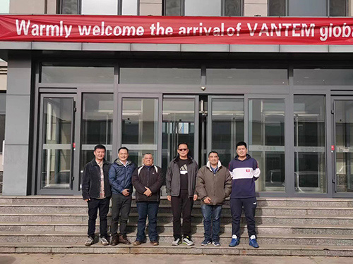 美國(guó)客戶來公司考察